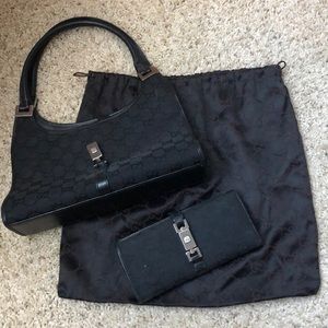 Authentic Gucci Jackie o handbag w/wallet